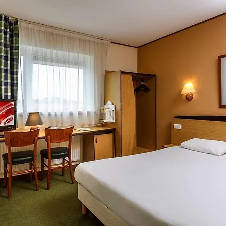 Campanile & Restaurant Brussels Hotel