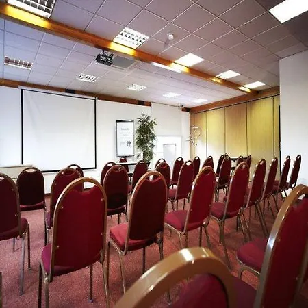 Campanile & Restaurant Brussels Hotel 3*