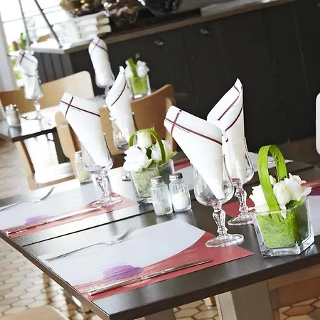Campanile & Restaurant Brussels 3*